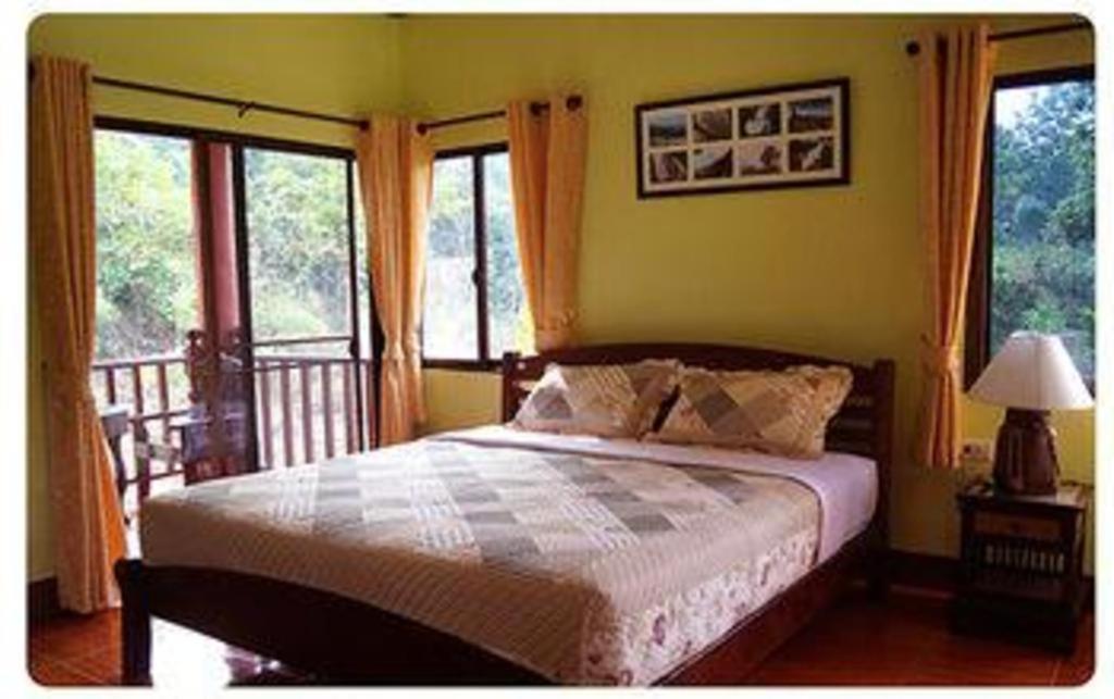 Ban Rai Tin Thai Ngarm Eco Lodge Mae Rim Buitenkant foto